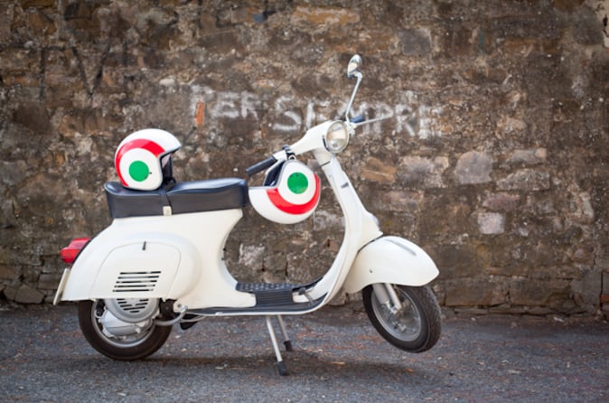 TOUR DE VESPA